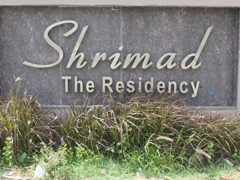 Treebo Trend Shrimad Residency Hotel Ahmedabad Buitenkant foto